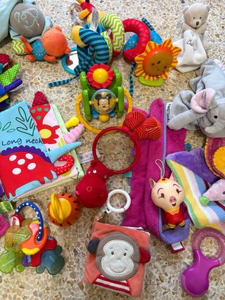 Lote juguetes bebé