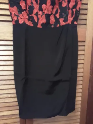 Vestido fiesta negro y rojo