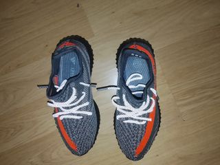Adidas Yeezy 350 Carbon Beluga sin usar