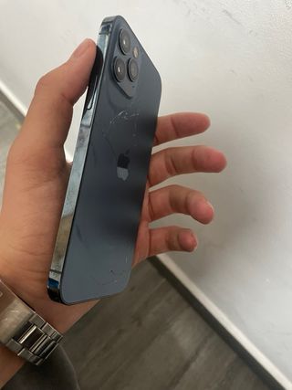 iPhone 12 Pro 128GB Azul marino.