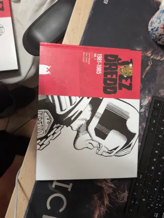 JUEZ DREDD 1987-1989