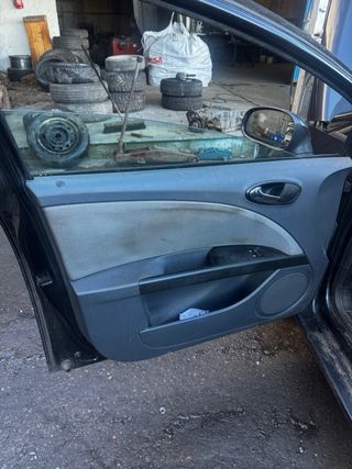 Despiece SEAT Leon 2008 1.9 TDI leer abajo