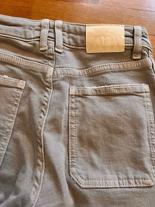 Pantalones cargo Zara beige 11-12 años, 152 cm.