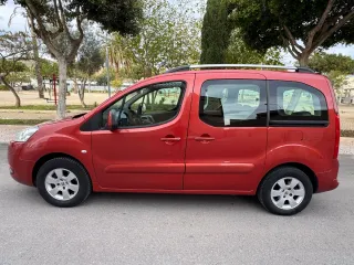 Peugeot Partner 2012