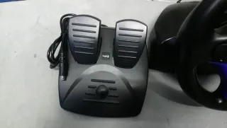 Volante y Pedales GT1 PS1/PS2
