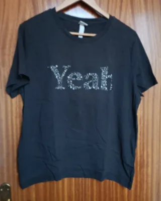 Camiseta H&M verde oscuro strass YEAH talla XL