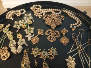 Aderezos Falleros Antiguos y corpiños