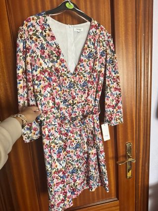 Vestido Tintoretto flores talla 40 nuevo