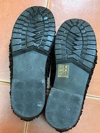 Zapatos de fiesta negros con lentejuelas