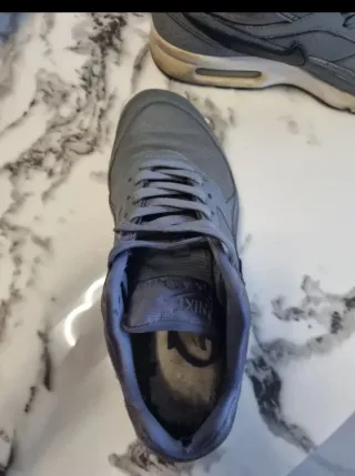 Nike Air Max BW Grises