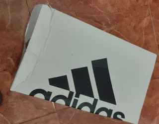 ‼️ NO NEGOCIABLE ‼️ Zapatillas Adidas Blancas y Ne