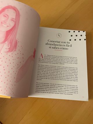 29 días para conectar con tu felicidad económic...