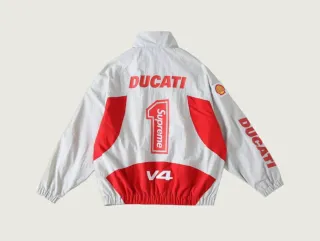 Chaqueta Supreme x Ducati talla L nuevo negociable