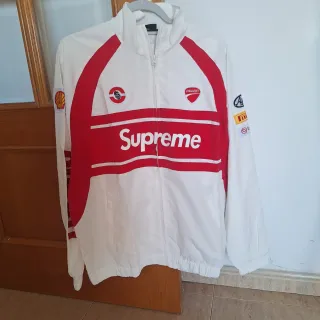 Chaqueta Supreme x Ducati talla L nuevo negociable