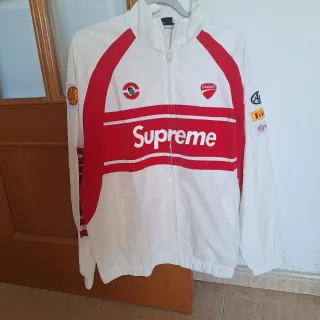 Chaqueta Supreme x Ducati talla L nuevo negociable