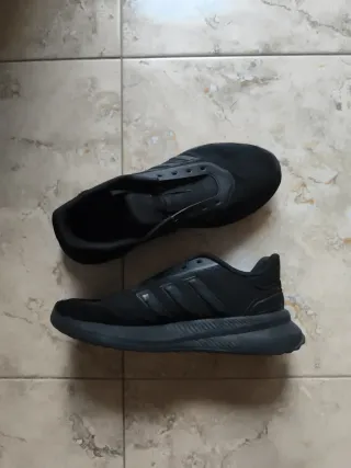 Tenis Adidas Running Negros