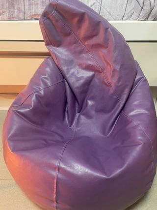 Pouf in similpelle viola