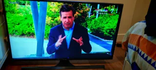 Samsung 48 TV 4K con FALLO