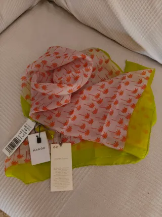 Pañuelo seda Mango palmeras rosa y verde