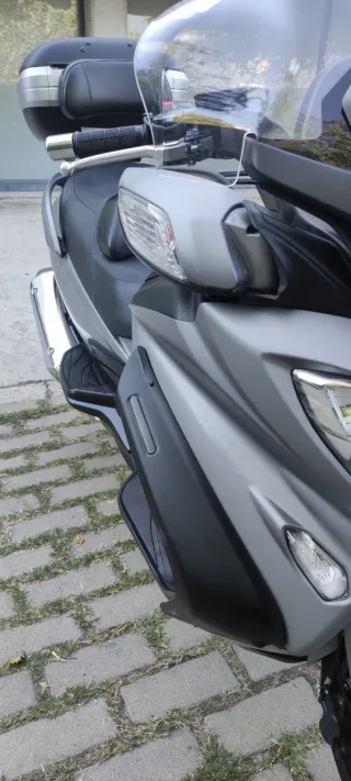 Suzuki Burgman Executive 650cc 2015