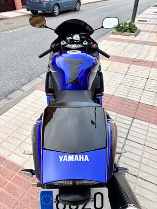 Yamaha R6 2003