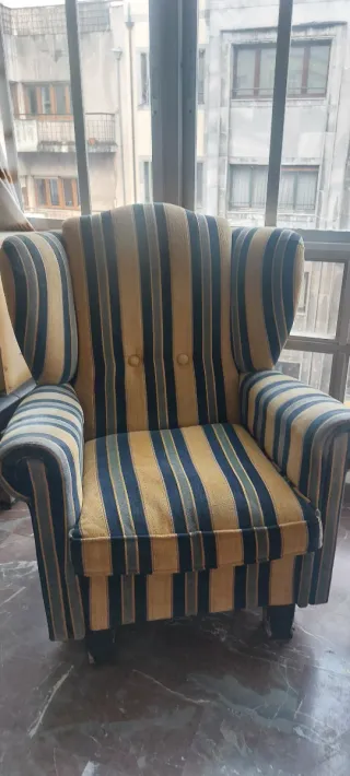 Pareja de butacas de tela muy cómodas