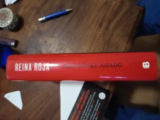 Reina Roja / Red Queen (LA TRILOGÍA REINA ROJA)...