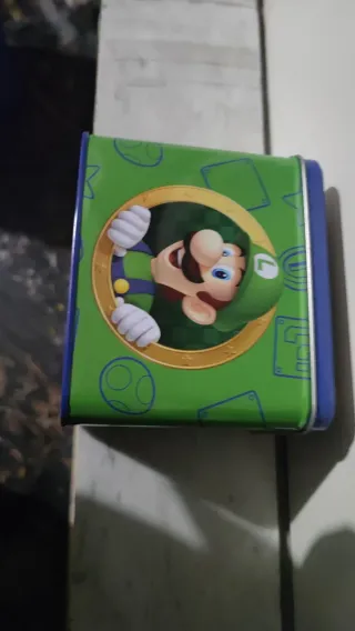 Salvadanaio in latta Super Mario