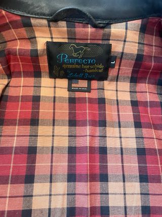 Chaqueta Schott NYC Negra,talla M - L ,M holgada