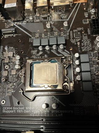 Procesador Intel Core i5 11400F + Cooler Master