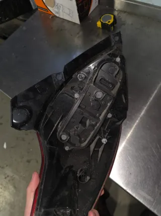 ✅️Piloto Trasero Derecho Ford Ka 2015-2016