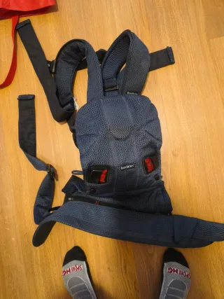 Mochila Portabebés BabyBjörn - Como Nueva