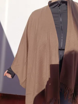 Capa Camel Lana Fina Flecos Talla Única