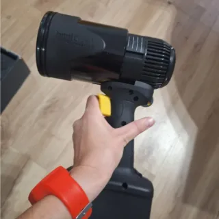 Foco Fresnel Lowel GL-1 Power LED para foto-vídeo