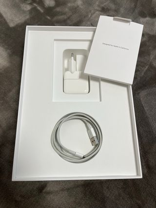 iPad 7ª Gen 10.2” 32GB 2019 Gris Espacial