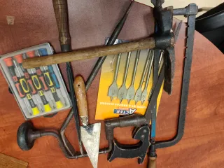 Lote Herramientas Manuales Variadas + caja Tornill