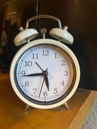 Reloj despertador El Corte Inglés NUEVO - SIN USO