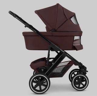 Valorado en 1100 euros, sin estrenar