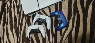 Consola PS5 digital + Mando + casco hypex