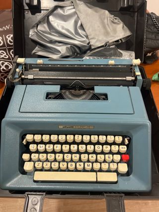 Olivetti Studio 46 Máquina de Escribir Azul