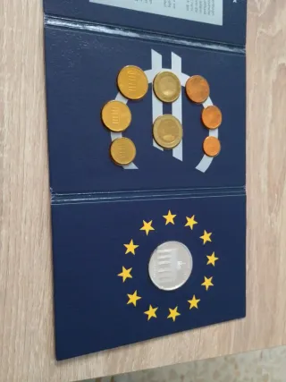 Lote monedas en cartera