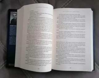 La caza del ejecutor (Víctor Vallés) + block notas