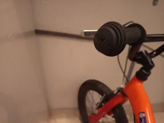 Bici Monty Infantil Naranja 103. Rueda tamaño 16".