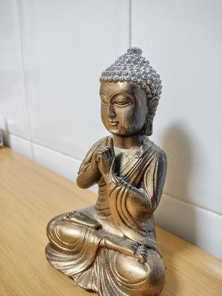 Figura Buda Decorativa Dorada