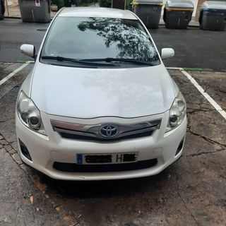 Toyota Auris 2011