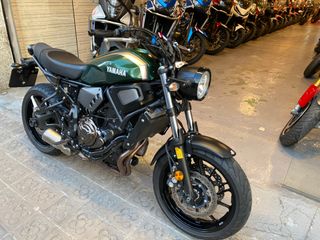 YAMAHA XSR 700