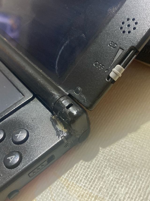 Nintendo 3DS XL Roja para piezas