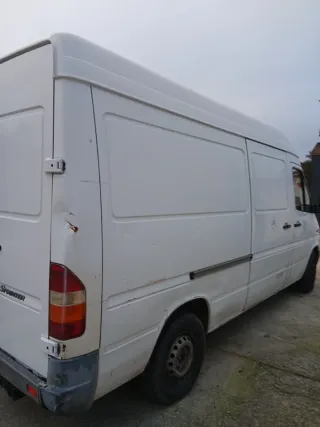Furgoneta Mercedes Sprinter
