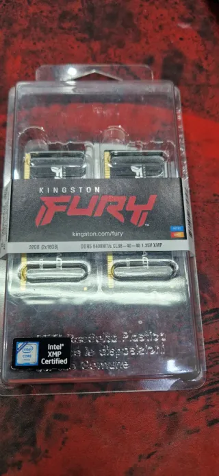 2x 16GB DDR5 Kingston FURY 6400MHz 32 gigas