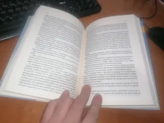 Libro: DONDE CRUZAN LOS BRUJOS